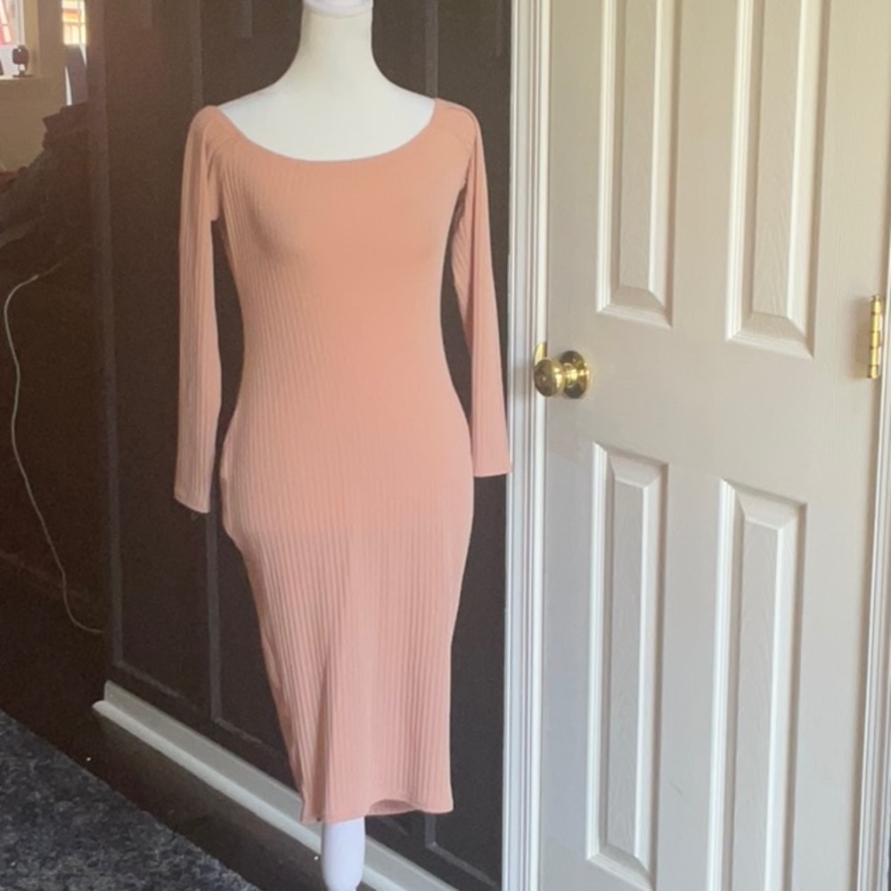 Boohoo Pink Ribbed Bodycon Midi Dress